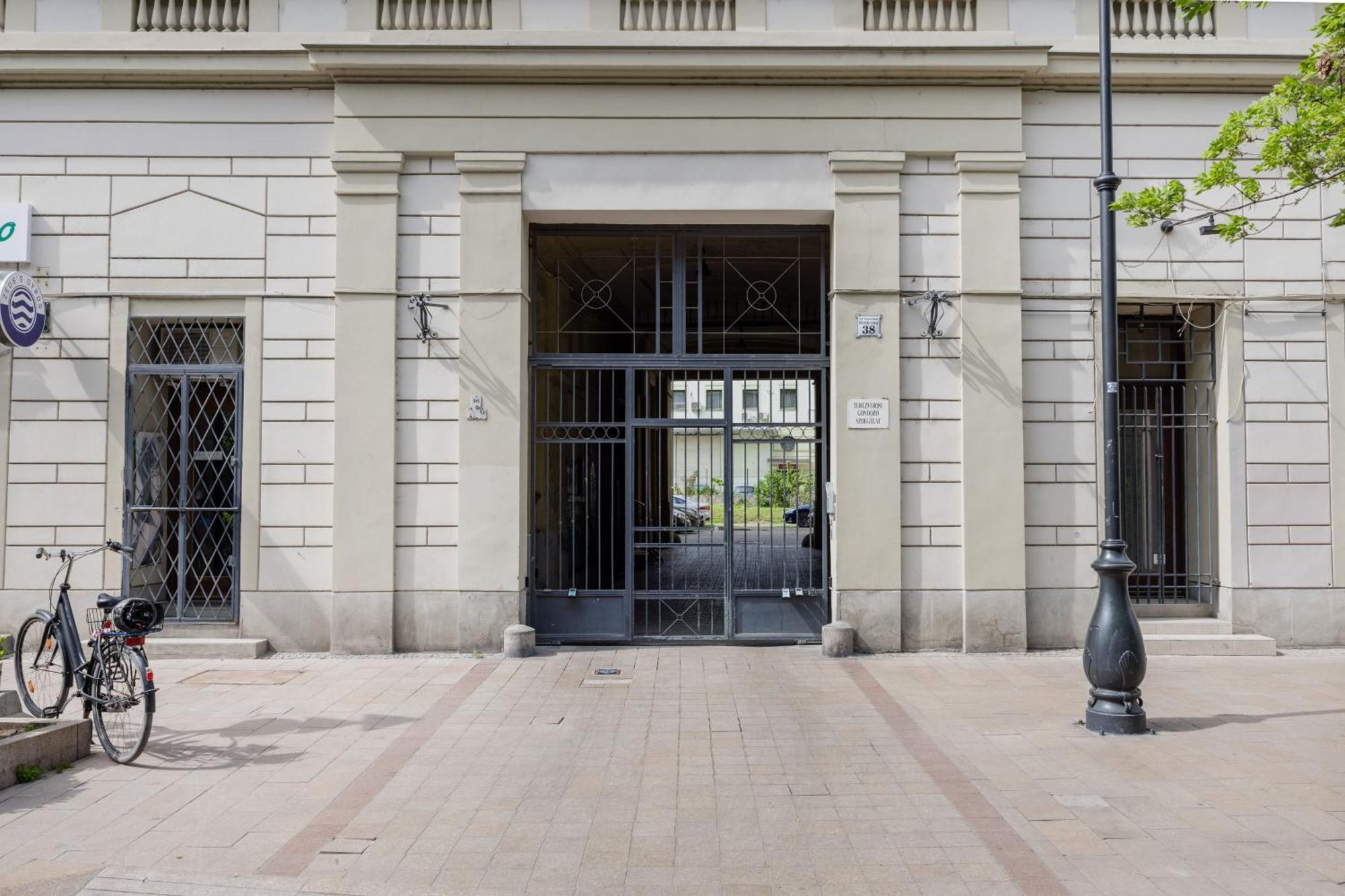 A Touch Of Provence And Pastels In The Centre Apartamento Budapeste Exterior foto