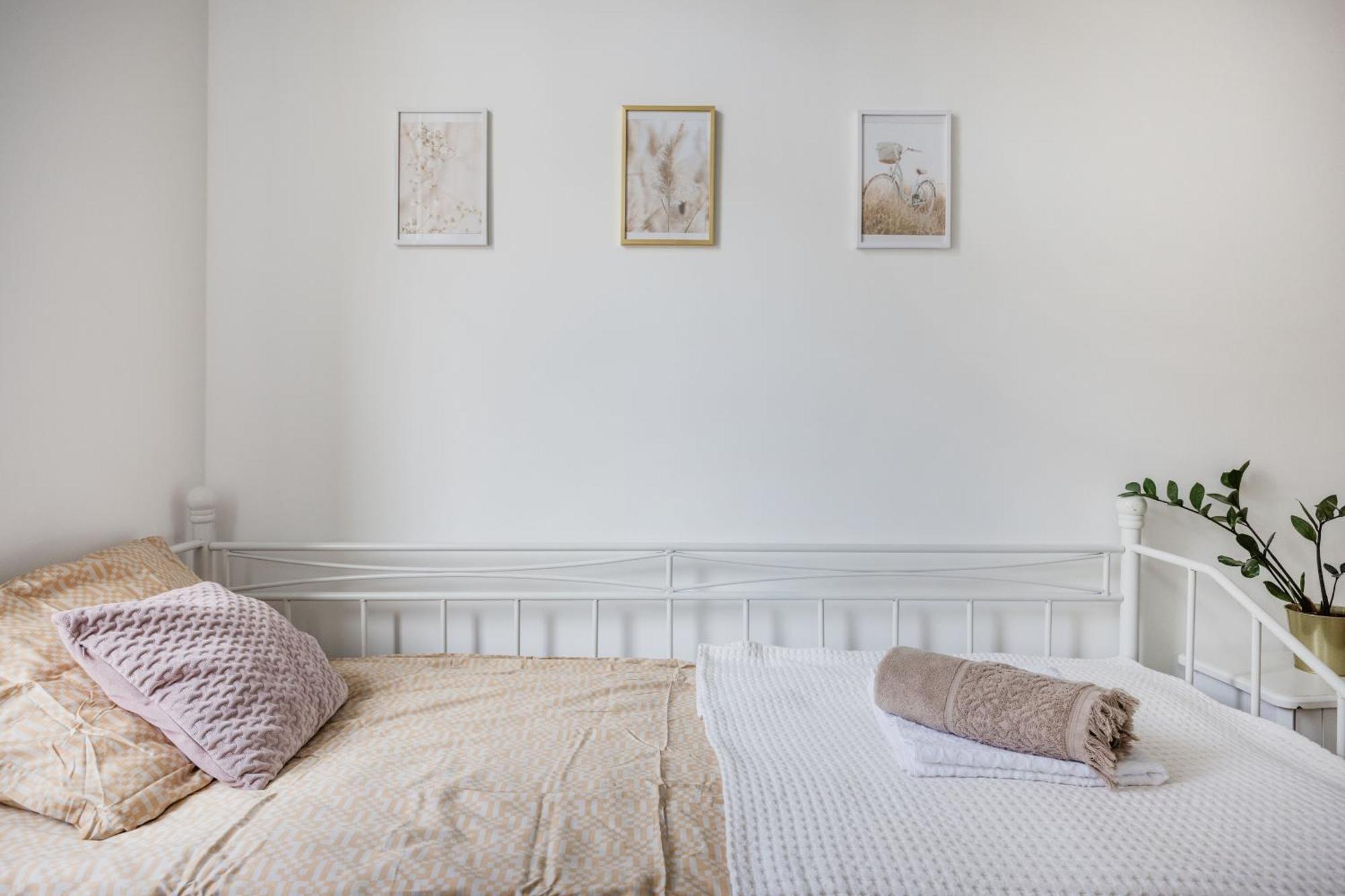 A Touch Of Provence And Pastels In The Centre Apartamento Budapeste Exterior foto